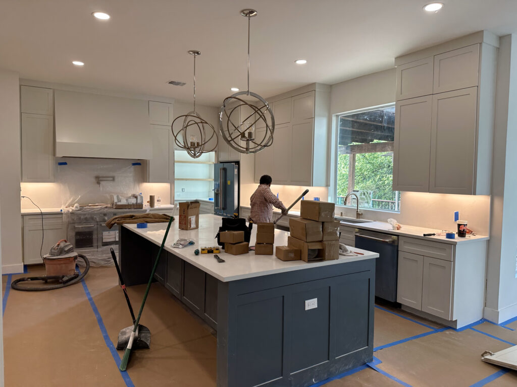 dwell-tx-barton-creek-kitchen (4)